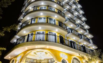 Hotel Del Luna Boutique