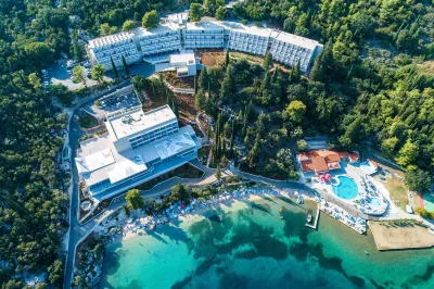 오스미네 Slađenovici camping 주변 호텔