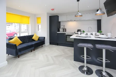 No1 Luxury Service Apartments Отели рядом с достопримечательностью «Clarendon Dock»