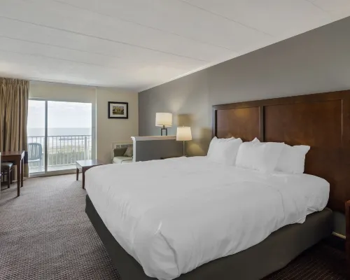 Quality Inn Ocean City Beachfront Hotels near Old Pro Golf