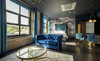 Bowers Mill Aparthotel