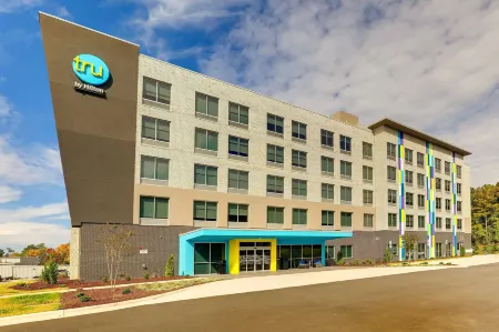 Tru by Hilton Raleigh Garner Отели рядом с достопримечательностью «Клейтон DC»