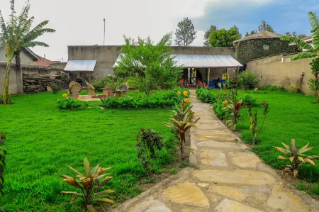 Dan Stam Hotel Отели в г. Arumeru