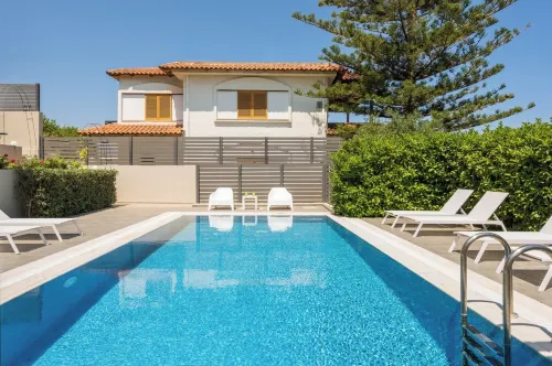 Aktis Luxury Villa Hotels in Vamvakopoulo
