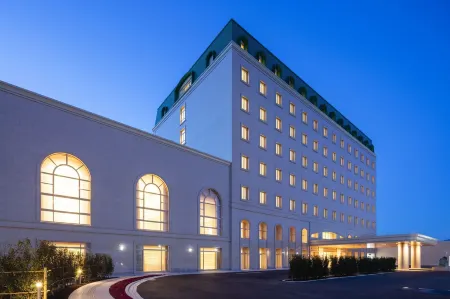 Grand Empire Hotel Отели рядом со станцией Хаката-Минами