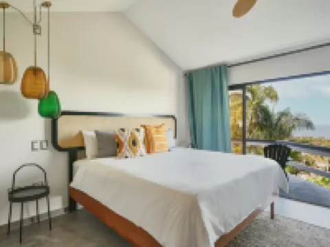 Catalina Tropical Lodge Hotels in Cabrera