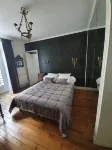Chez Pépé Merle - Chambres d'hôtes Dans le Quartier du Père Lachaise - Bed and Breakfasts