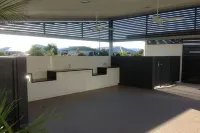 Broadwater on the Peninsula Hotels in Birtinya