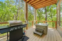 Romantic Cabin Retreat by Ghosal Luxury Lodging