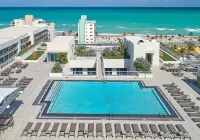 Global Rent Apart - Costa Hollywood