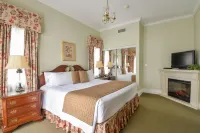 The Waring House Hotels in Picton
