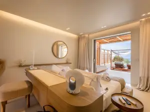 Avgoustos Suites Naxos