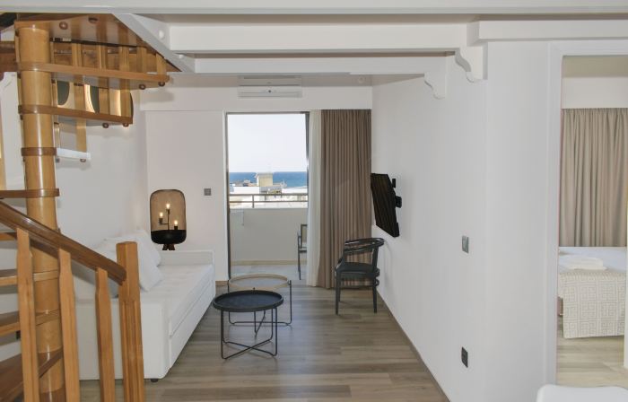 Elina Hotel Apartments
