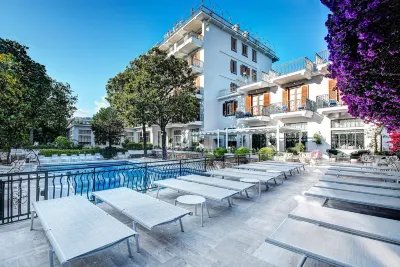 Majestic Palace Hotel Hotel dekat Chiesa di San Prisco e Agnello