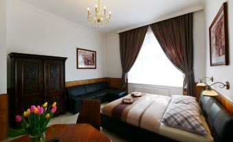 Apartment Karla Capka Street