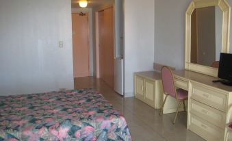 Tumon Bay Capital Hotel