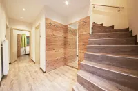 Holiday Lodge Central