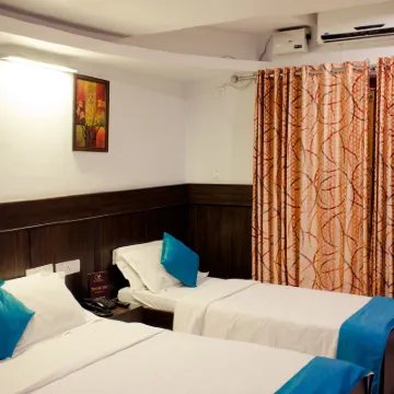 The Signature Inn Hotel Hotels near Krantivira Sangolli Rayanna-Railway Station