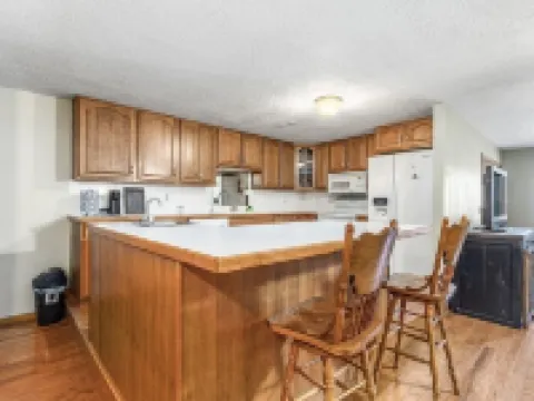 Home Away From Home Hotels in Laclede County