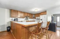 Home Away From Home Hotels in Laclede County