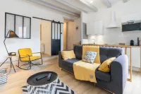 Design apartment O'Prison .. Canal View & old prisons Các khách sạn ở Annecy