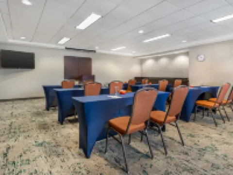 ヒルトン ガーデン イン レキシントン ハンブルク レキシントンのホテル