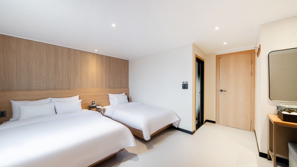 Namwon Yvonne Hotel