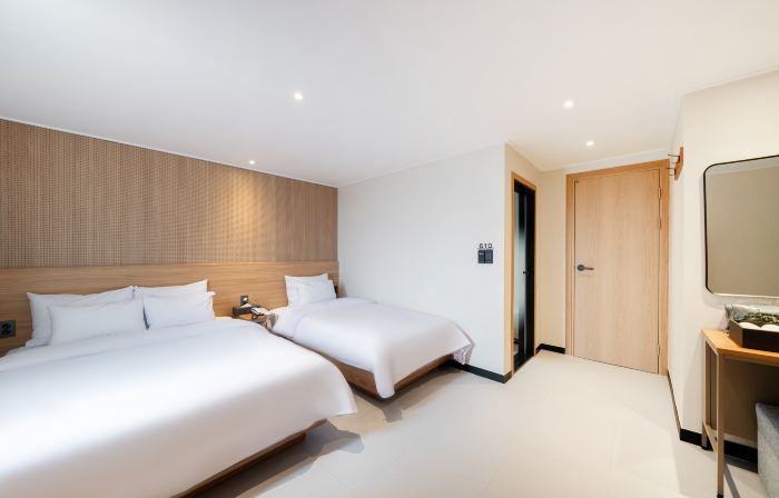 Namwon Yvonne Hotel