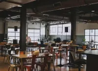 Local Discounts!-Charming Restored Schoolhouse Hotels in Newark