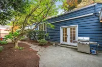 Spacious Home, Games, A/C, Gourmet Kitchen - Charming Escape Hotels in Wedgwood