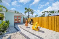 Renovated Beach Retreat – Patio & Hammock, Steps to Sand for the Perfect Escape