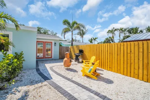 New Beach Retreat – Patio & Hammock, Walk to the Beach for the Perfect Escape!