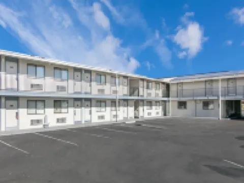 Super 8 by Wyndham Bishop Hotels in Bishop