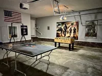 The Waypoint, 4BR/7Beds/2.5Bath Travel Themed Vacation Home adjacent to FT Bragg