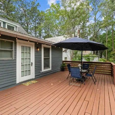 Slice of Southern Heaven! Charming 3-bedroom 2.5 bath Cottage - Downtown SoPines