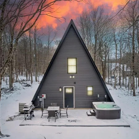 Cozy Modern A-Frame with Hot tub, Fireplace, soak tub & Games
