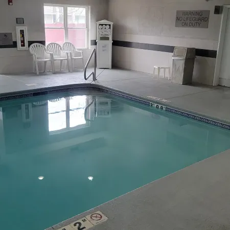 Country Inn & Suites by Radisson, McDonough, GA