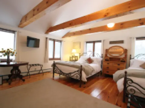 Old Saco Inn Hotels in Fryeburg