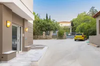 Boutique Studios & Apartments - by Avelink فنادق في سباتا لوتسا