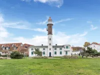 Charmante Ferienwohnung in Wismar Mit Garten