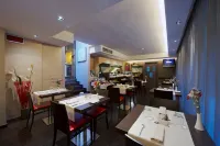UNAHOTELS Villa dei Platani Foligno