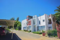 The Advocate Suites - Homestay