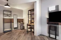 Moxy Lille City Hotels in Loos
