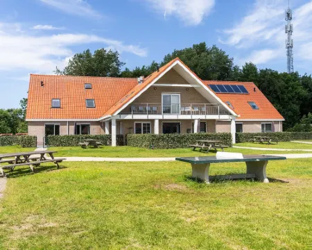 阿默蘭德的團體公寓，由德弗萊恩提供 內斯酒店