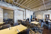 Customs House Hotel Hotels in Хобарт