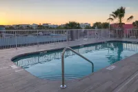 The Palms Oceanfront Hotel Hotel a Charleston County