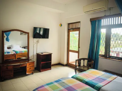 โรงแรม Sharon Inn โรงแรมใน