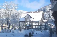Hotel Pension am Kurmittelhaus Hotels in Osterode