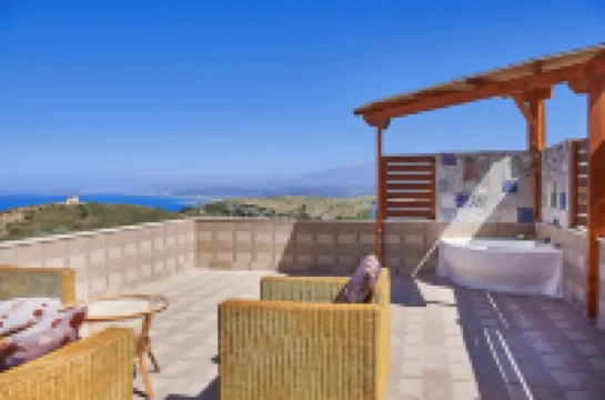 Achilleas Apartments