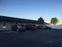 Relax Inn - Saginaw - Motels